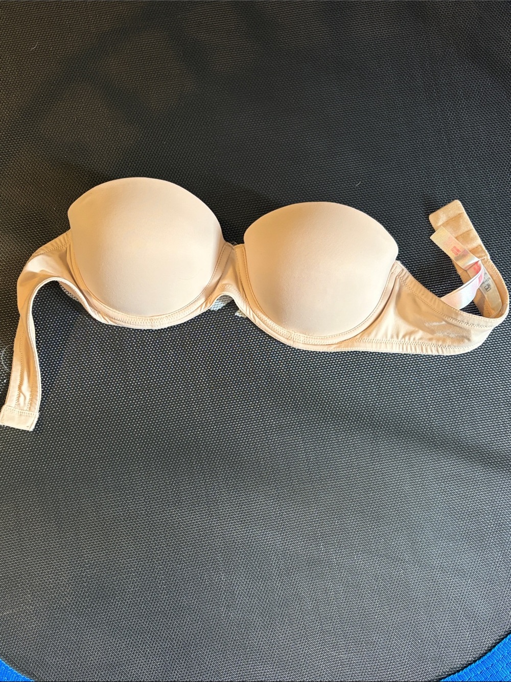 👙 VS PINK Strapless Bra - 34B